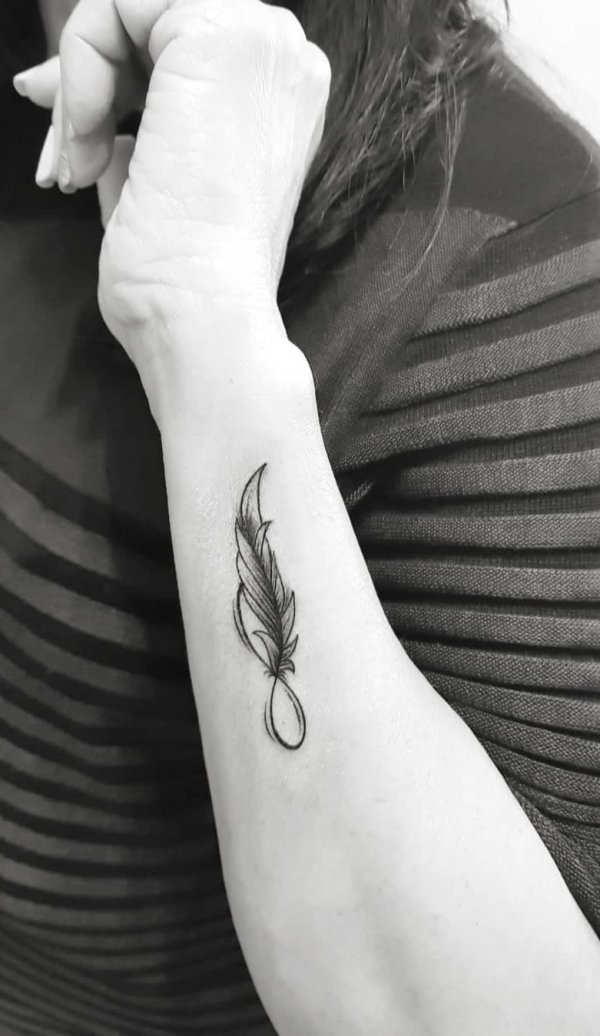Little Feather Infinity Tattoo.