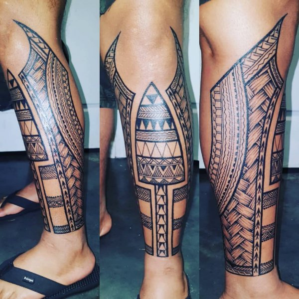 Mix pacific pattern tribal tattoo idea.