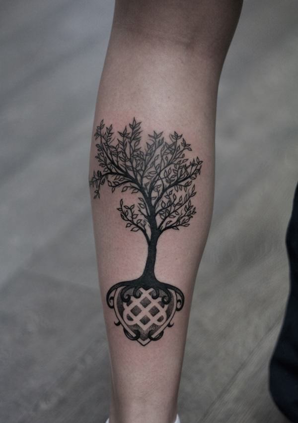 Tree with root covering the heart.
