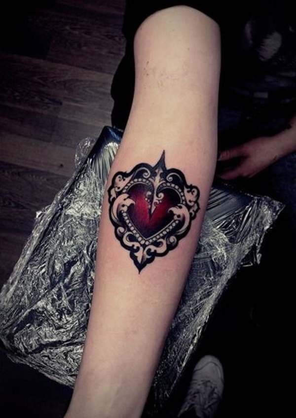 A royal look and classic appearance with classy heart tattoo design can have you adorable tattoo.