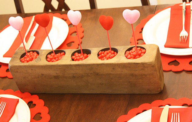 Charismatic Valentines day centerpiece for party decor.