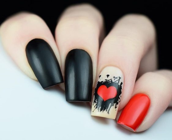 Gorgeous Valentines day nails.