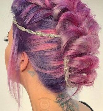 Pink and purple medium hairs.