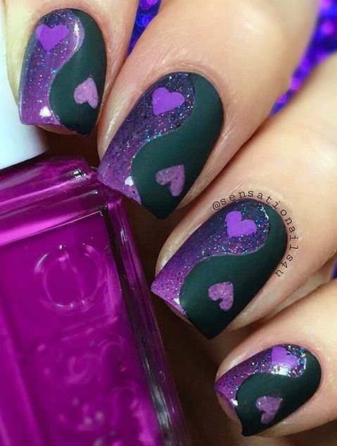 Purple and black nails with hearts. Valentine’s Day Nail Art