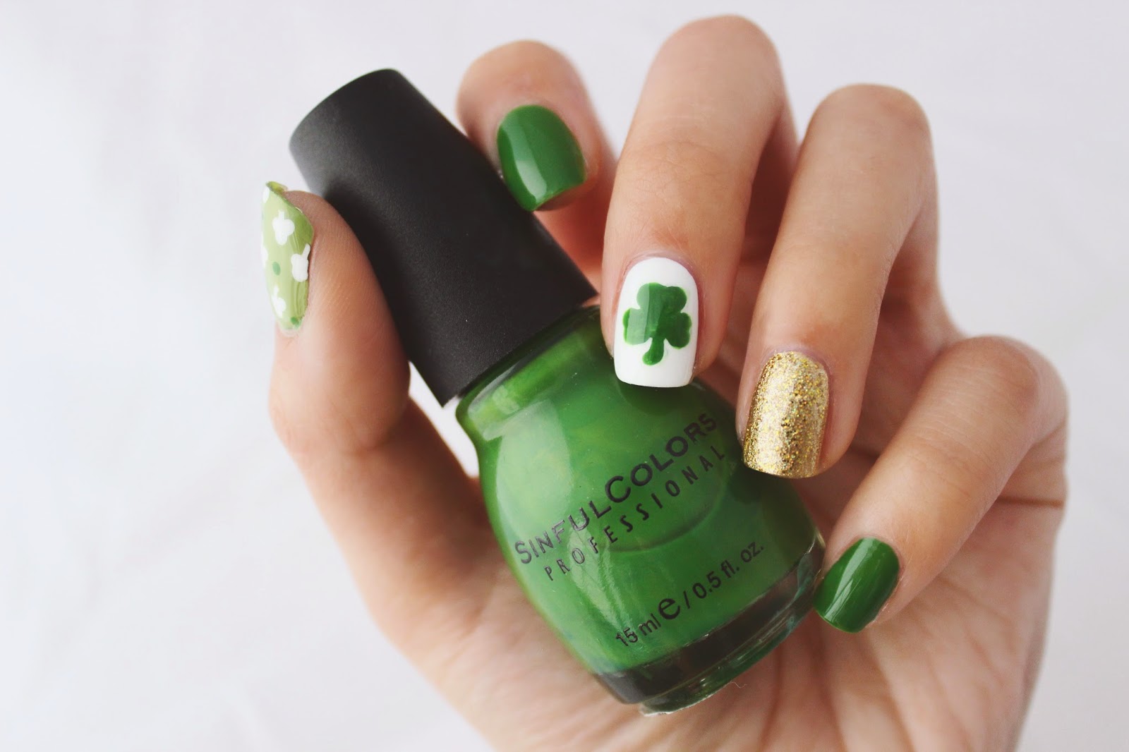 Pretty nails for St. Patricks day.