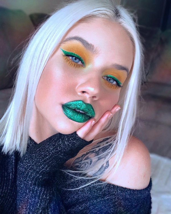 Rocking makeup look for St. Patty day.