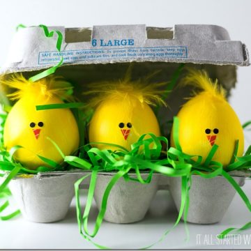 Little chick Easter eggs.