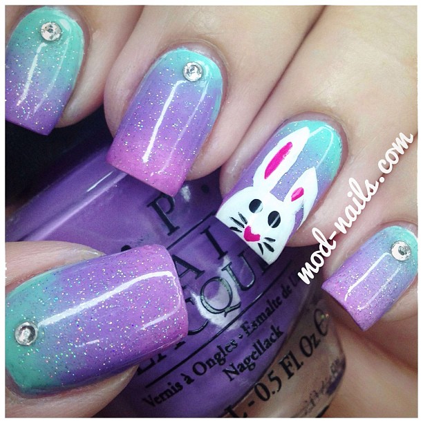 Purple ombre bunny nails.
