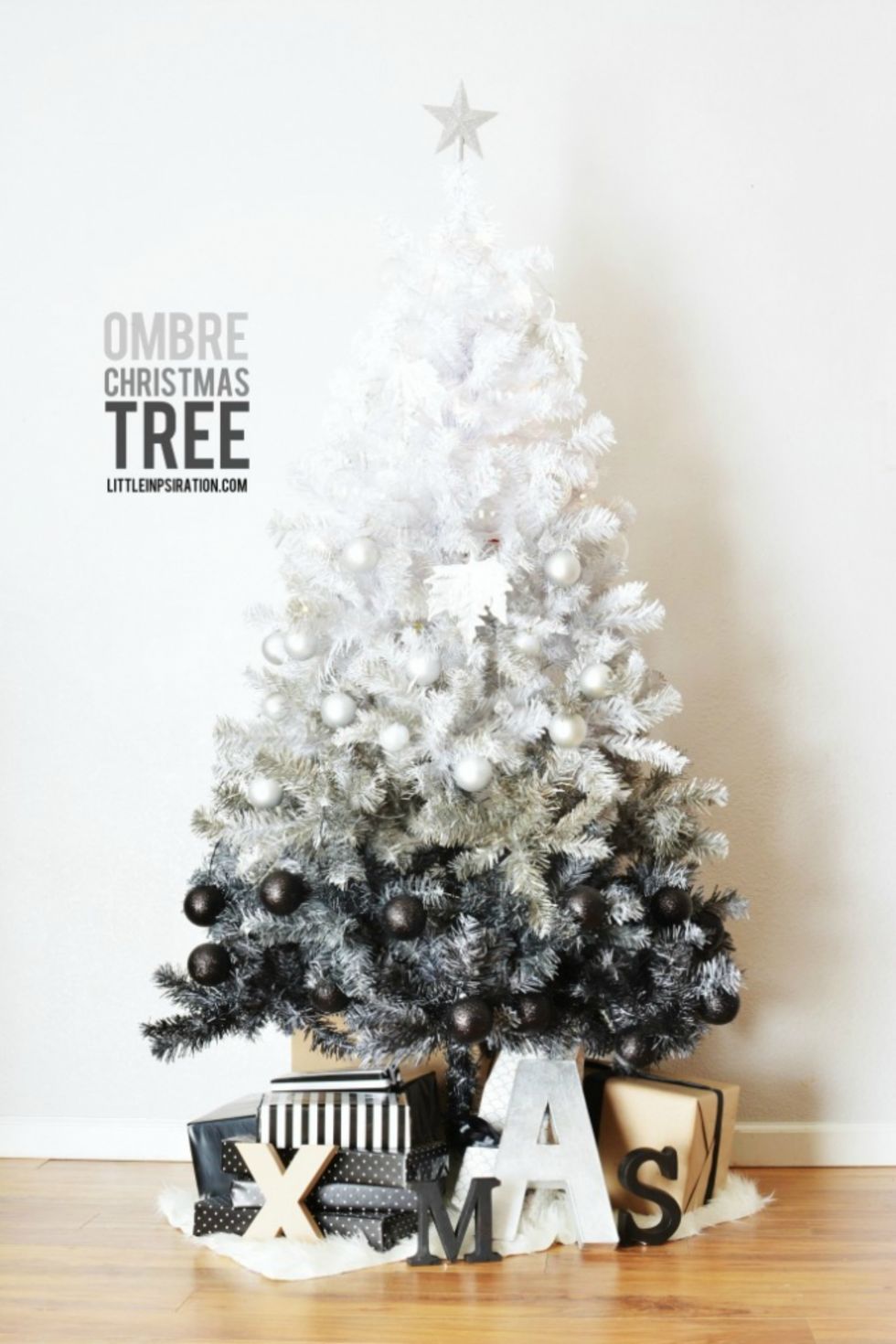 Black & white Christmas tree.