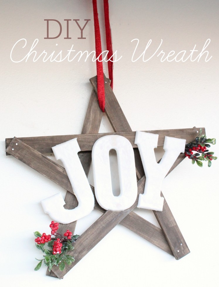 Fabulous diy Christmas joy wreath.