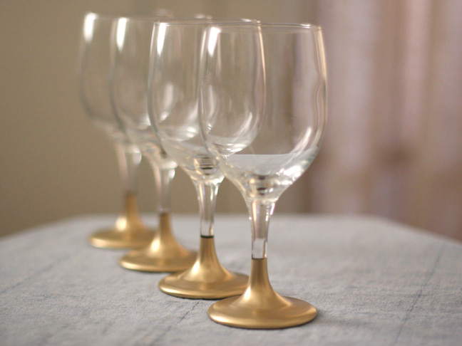 Gold dipped holiday glasses.