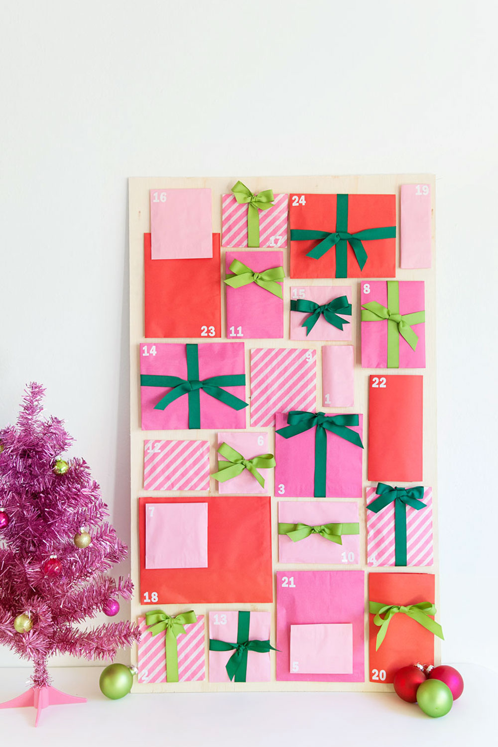 Red & pink paper bag advent calendar.