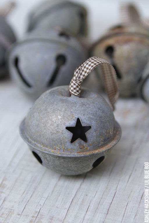 Rustic bell ornament for Christmas.