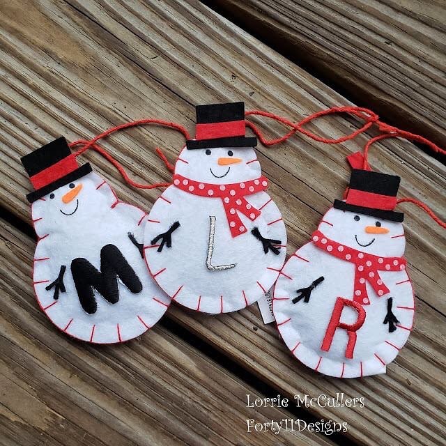 Marvelous felt snowman ornaments with letters.
