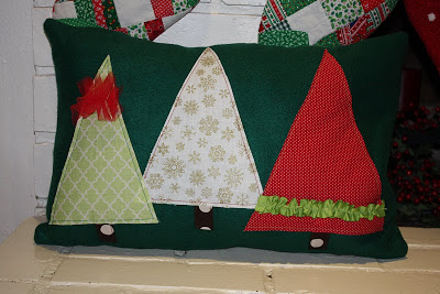 Nice Christmas tree pillows.