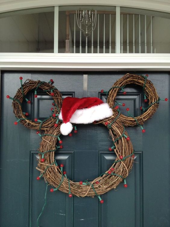 Rustic mickey mouse wreath for front door.