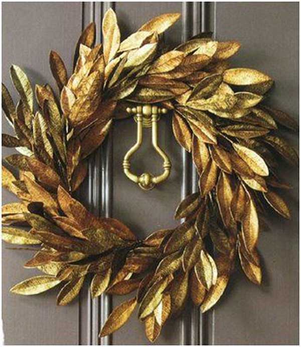 Swanky golden leaves wreath for Christmas.