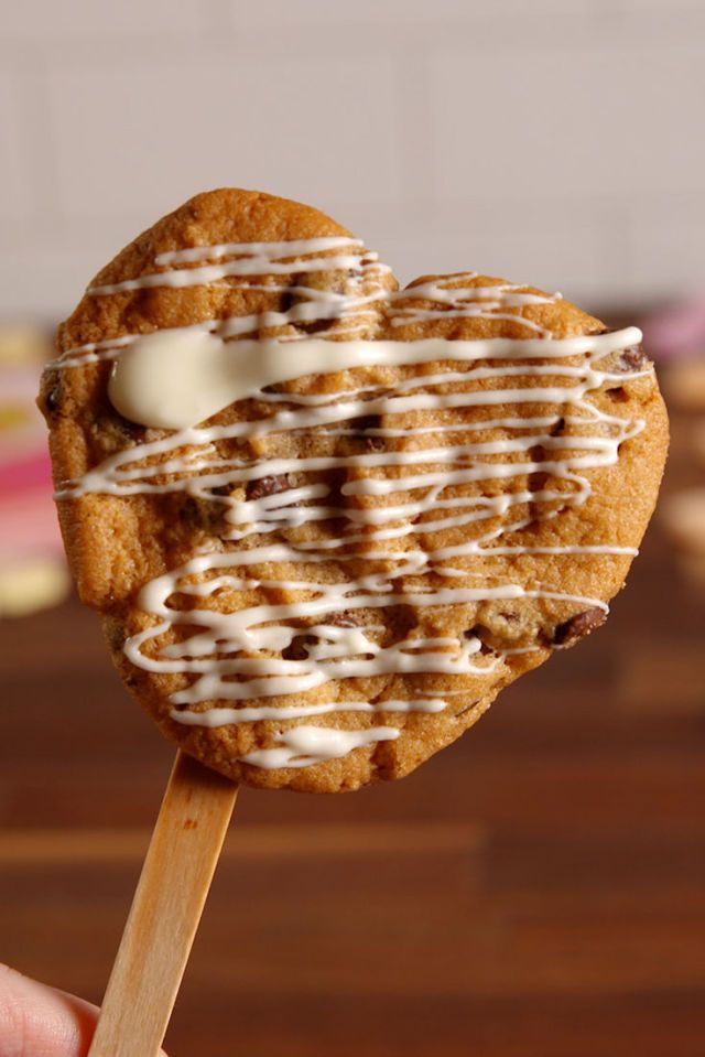 Heart shape cookie pops.