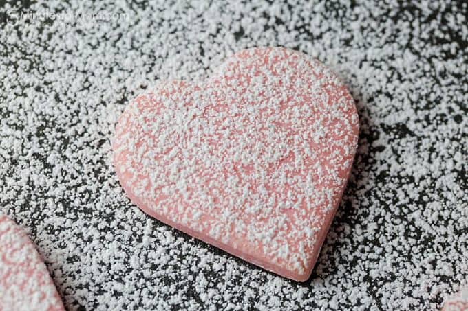 Beautiful Valentines sugar cookies.