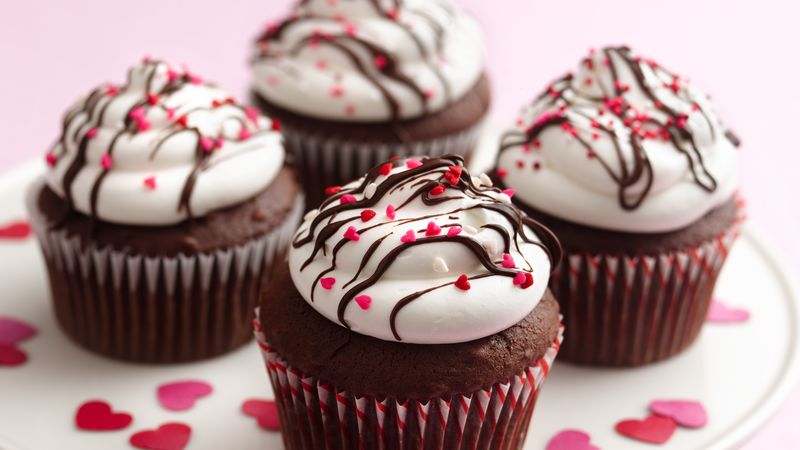 Valentine parfait cupcakes.