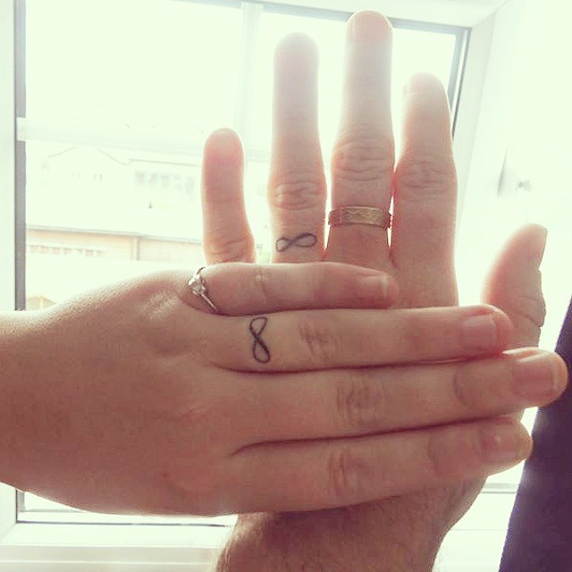 Chic infinity tattoo for couple.