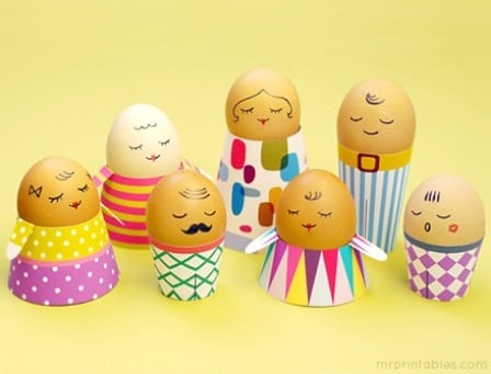 Egg family Easter craft.