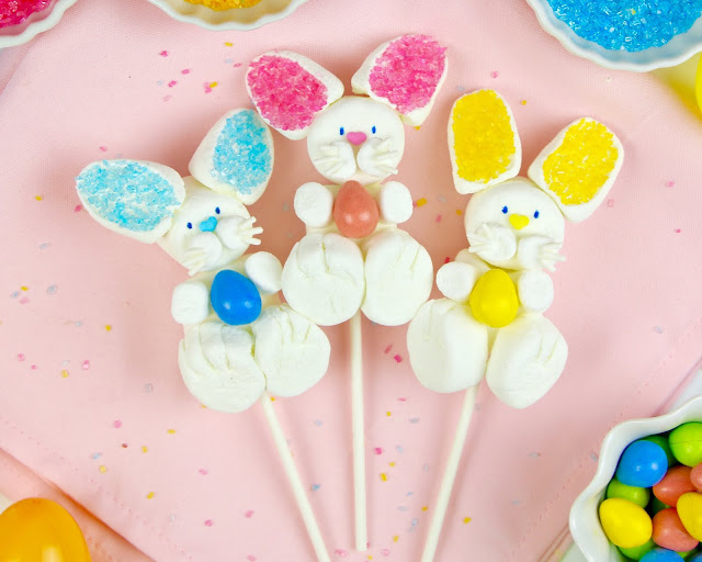 Marshmallow bunny pops.