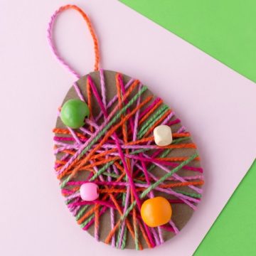 Yarn wrapped Easter egg craft.