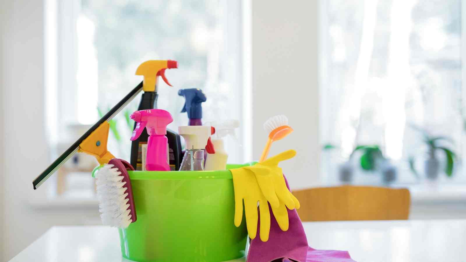How to Clean Cleaning Supplies 